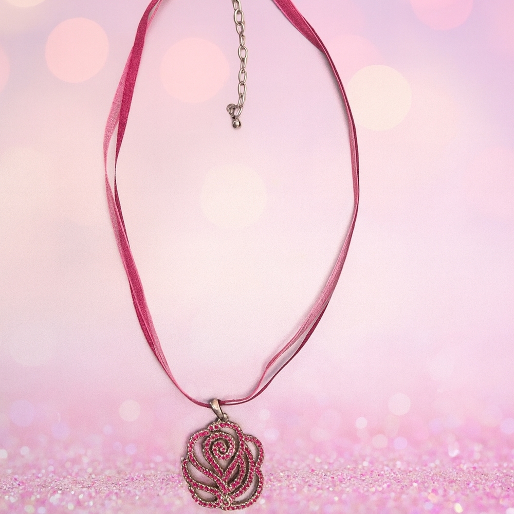 Vintage Sterling Silver Rose Pendant Necklace with Red Stones – NF Thailand 925